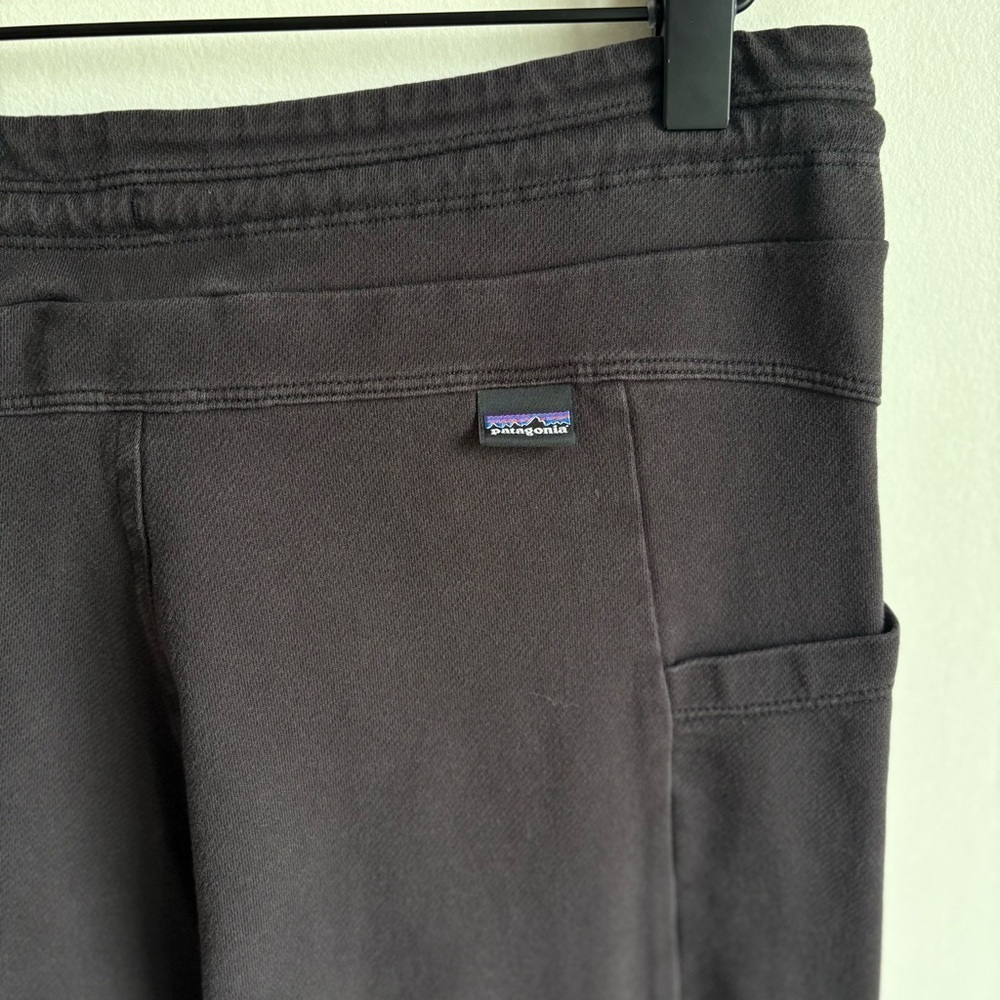 Patagonia Women’s Joggers Size Small Foldover Cuff  Black Pants - Picture 4 of 7
